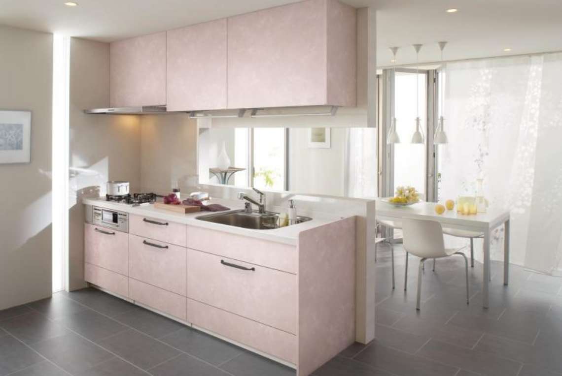 掃除のしやすさで人気なキッチン クリナップ